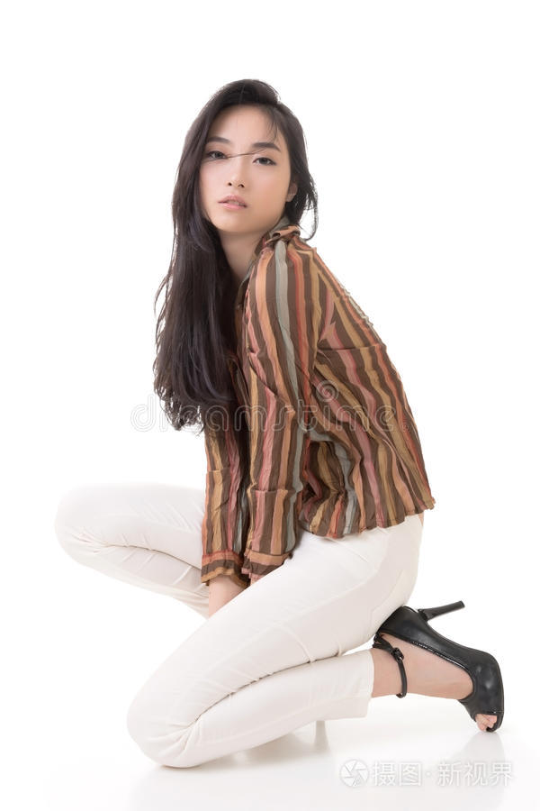 128间房主播跳舞 情欲暗影